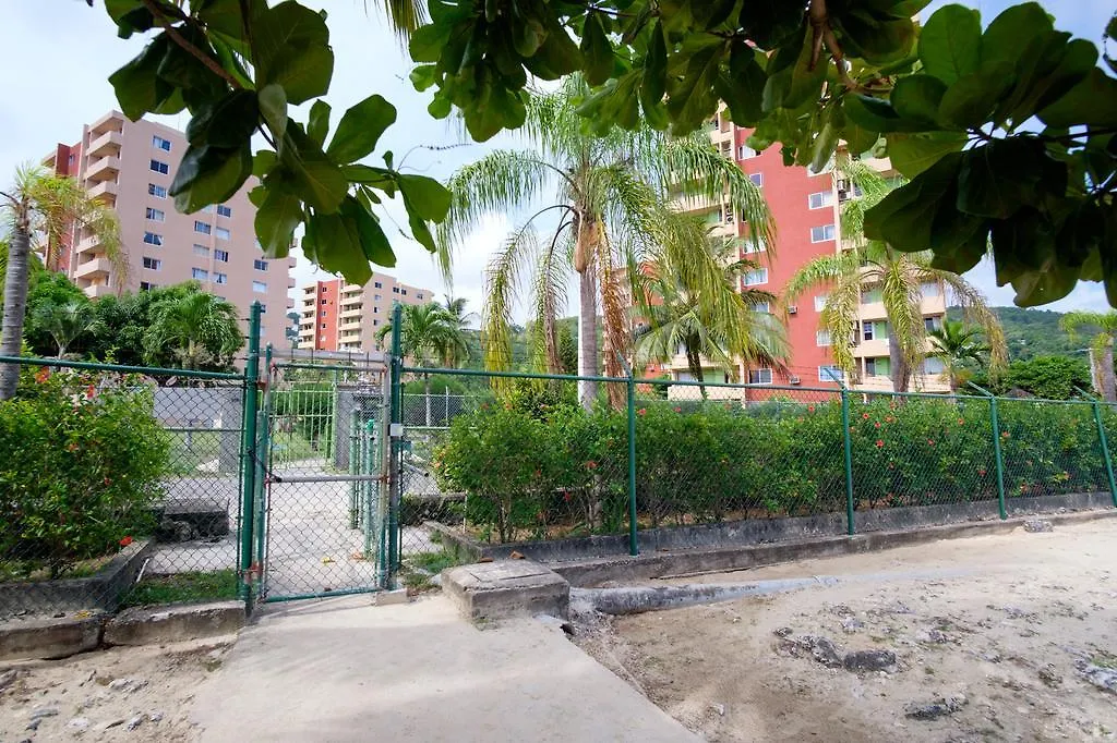 Modern Eshae Living Apartment Ocho Rios