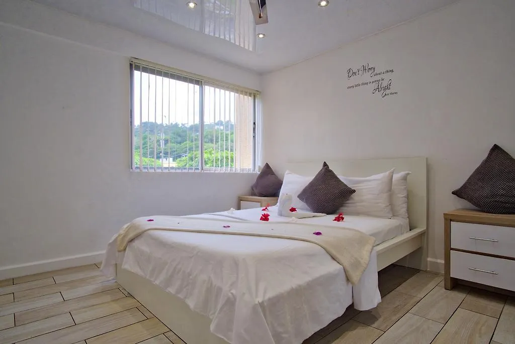 Modern Eshae Living Apartment Ocho Rios